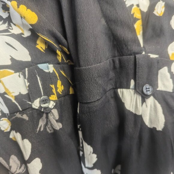 NWT Yumi Kim Size Medium Black Floral Romper - Picture 8 of 16